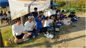 그림입니다.
원본 그림의 이름: KakaoTalk_20151026_134331116.jpg
원본 그림의 크기: 가로 960pixel, 세로 540pixel