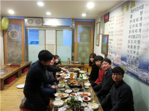 그림입니다.
원본 그림의 이름: KakaoTalk_20160324_102950340.jpg
원본 그림의 크기: 가로 960pixel, 세로 720pixel