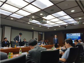 그림입니다.
원본 그림의 이름: sel_KakaoTalk_20160525_140824581.jpg
원본 그림의 크기: 가로 4032pixel, 세로 3024pixel
사진 찍은 날짜: 2016년 05월 17일 오후 2:47