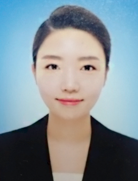 그림입니다.
원본 그림의 이름: 이우호_06 (1).jpg
원본 그림의 크기: 가로 418pixel, 세로 543pixel
사진 찍은 날짜: 2011년 10월 19일 오후 9:16
프로그램 이름 : Adobe Photoshop 7.0