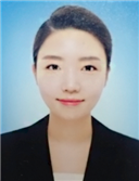 그림입니다.
원본 그림의 이름: 김하경.PNG
원본 그림의 크기: 가로 281pixel, 세로 367pixel